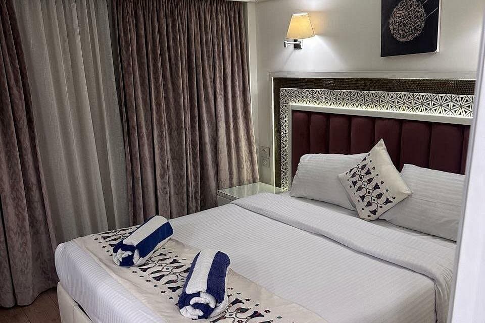 Merit Dahabiya Nile Cruise