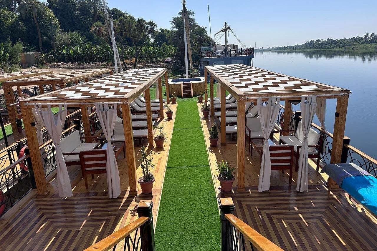 Merit Dahabiya Nile Cruise
