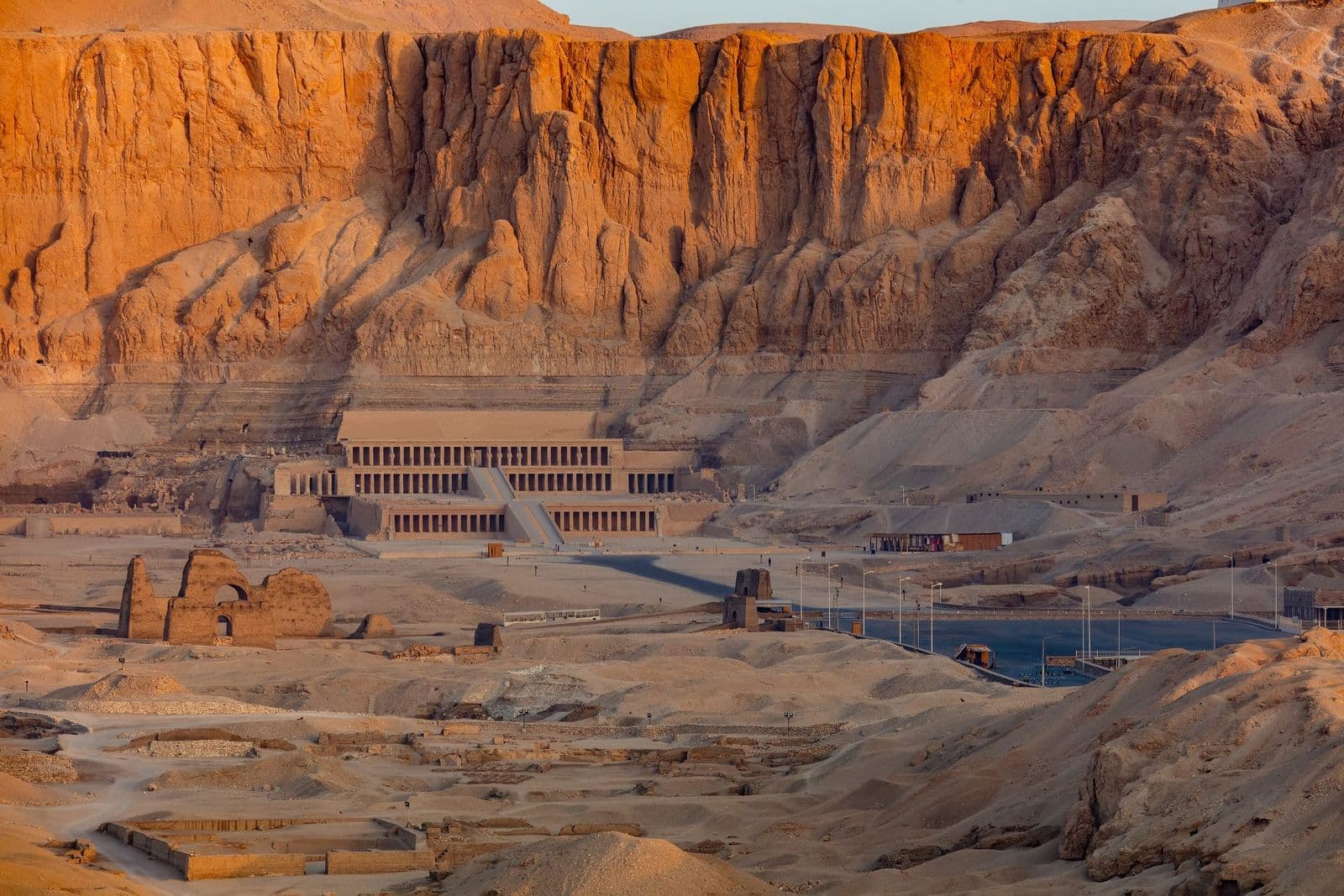 Golden cliffs of Deir el-Bahari around the Temple of Hatshepsut
