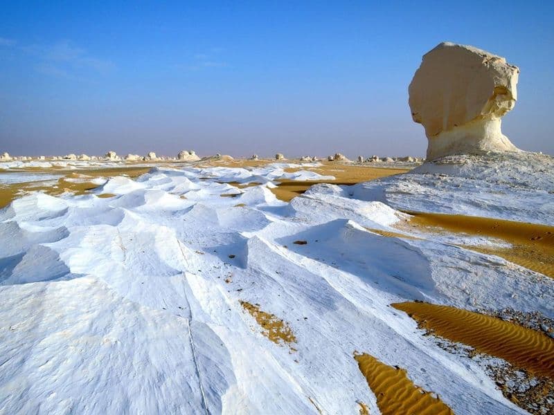 Bahariya Oasis: Your gateway to golden dunes, hot springs, and the surreal magic of the White Desert. Adventure awaits in Egypt’s wild heart.