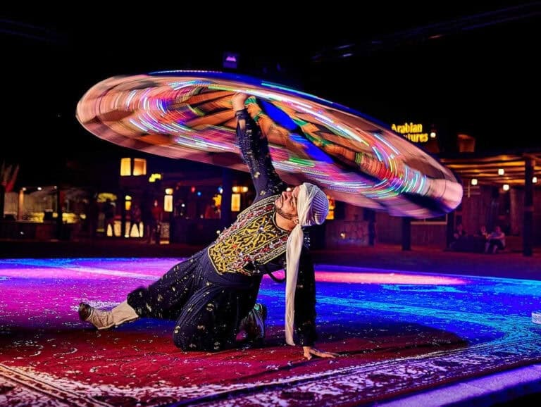 Tanoura_Dancer