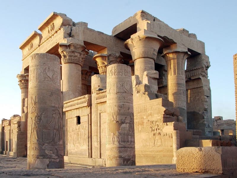 Kom Ombo and Edfu Temples Day Trip from Luxor