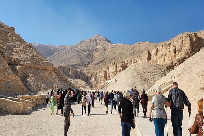 Full West Bank Tour in Luxor