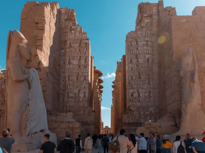 East-Bank-Tour-to-Luxor-Temple