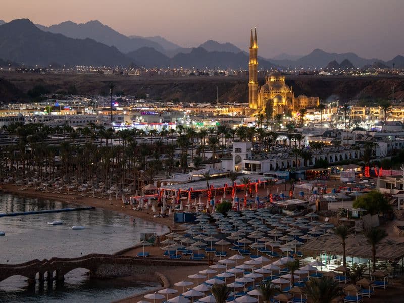 Enjoy the atmosphere of one of the most beautiful coastal cities in the world.