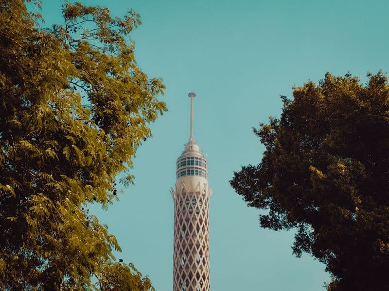 Stand at the top and take in breathtaking 360-degree panoramic views of Cairo and the majestic Nile River.